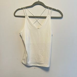 super cute white tank top!